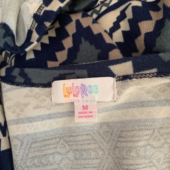 Lularoe Caroline Cardigan - Picture 4 of 5